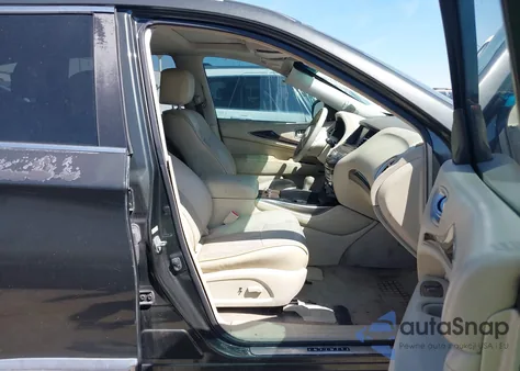 2013 Infiniti Jx35 z USA, uszkodzony, nr VIN 5N1AL0MN7DC320823